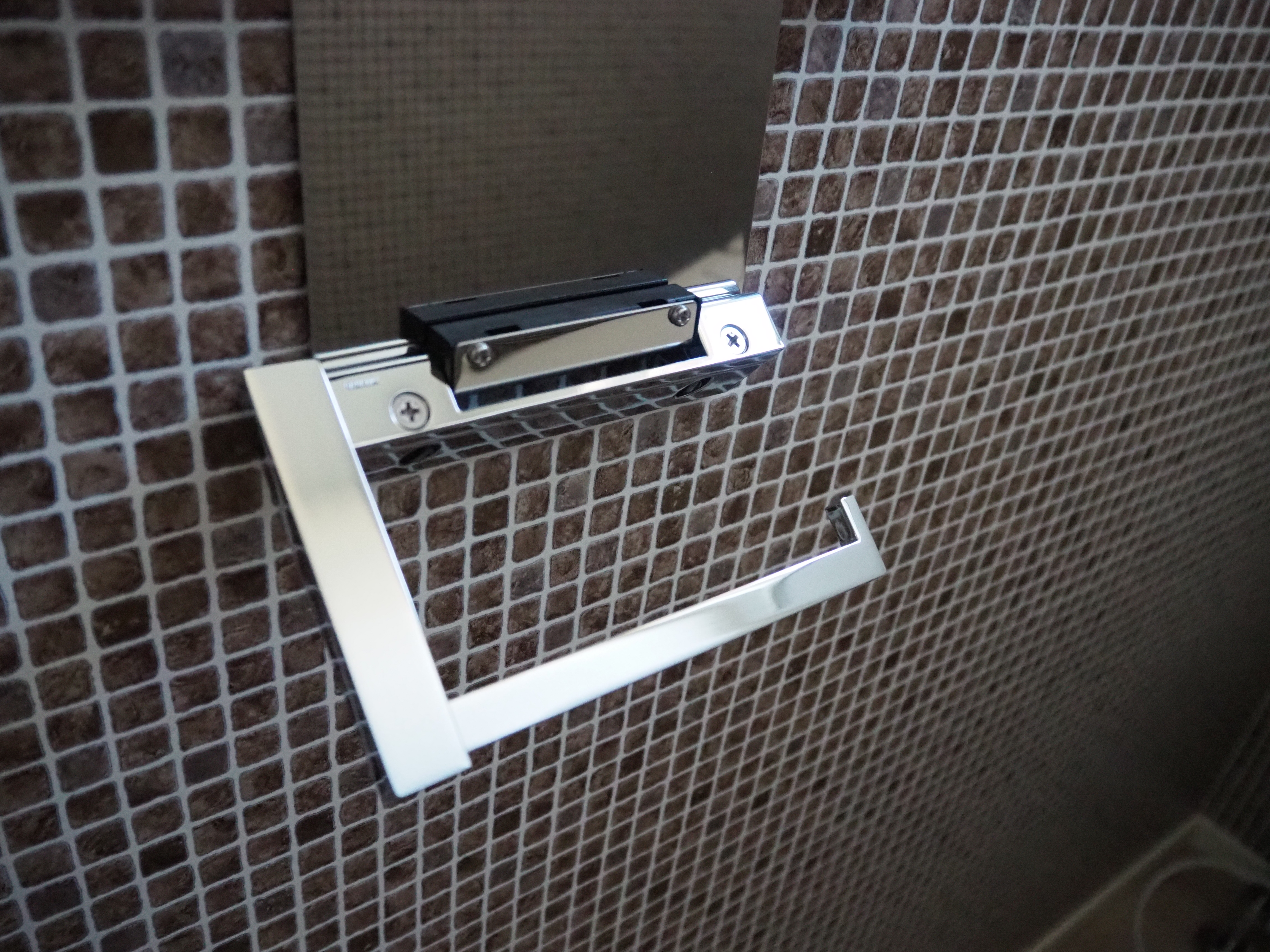 トイレットペーバーホルダー