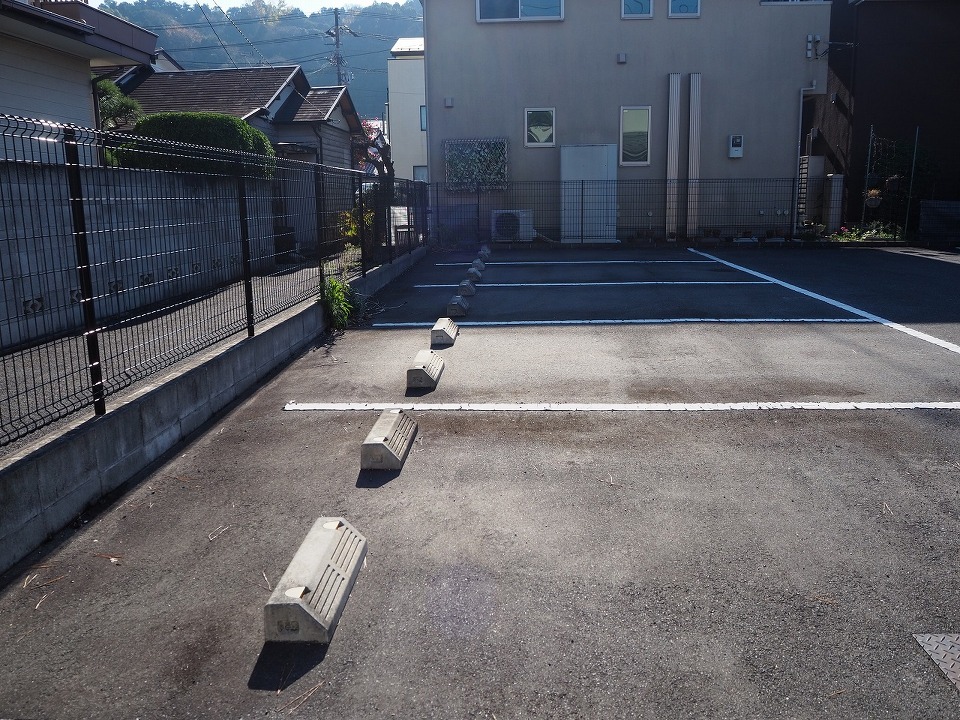 桜山2丁目駐車場 桜山2丁目駐車場